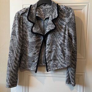 Elegant Black and Gray Tweed Blazer